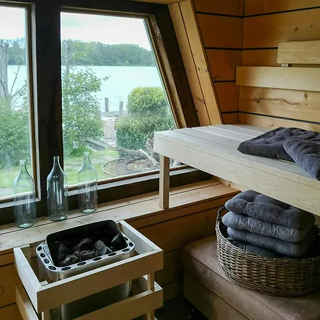 Holiday home Fisher's By With Magical Garden Grebin