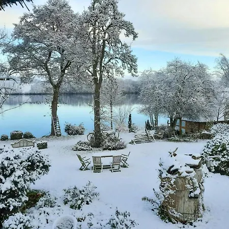 Feriehus Fisher's By With Magical Garden Grebin